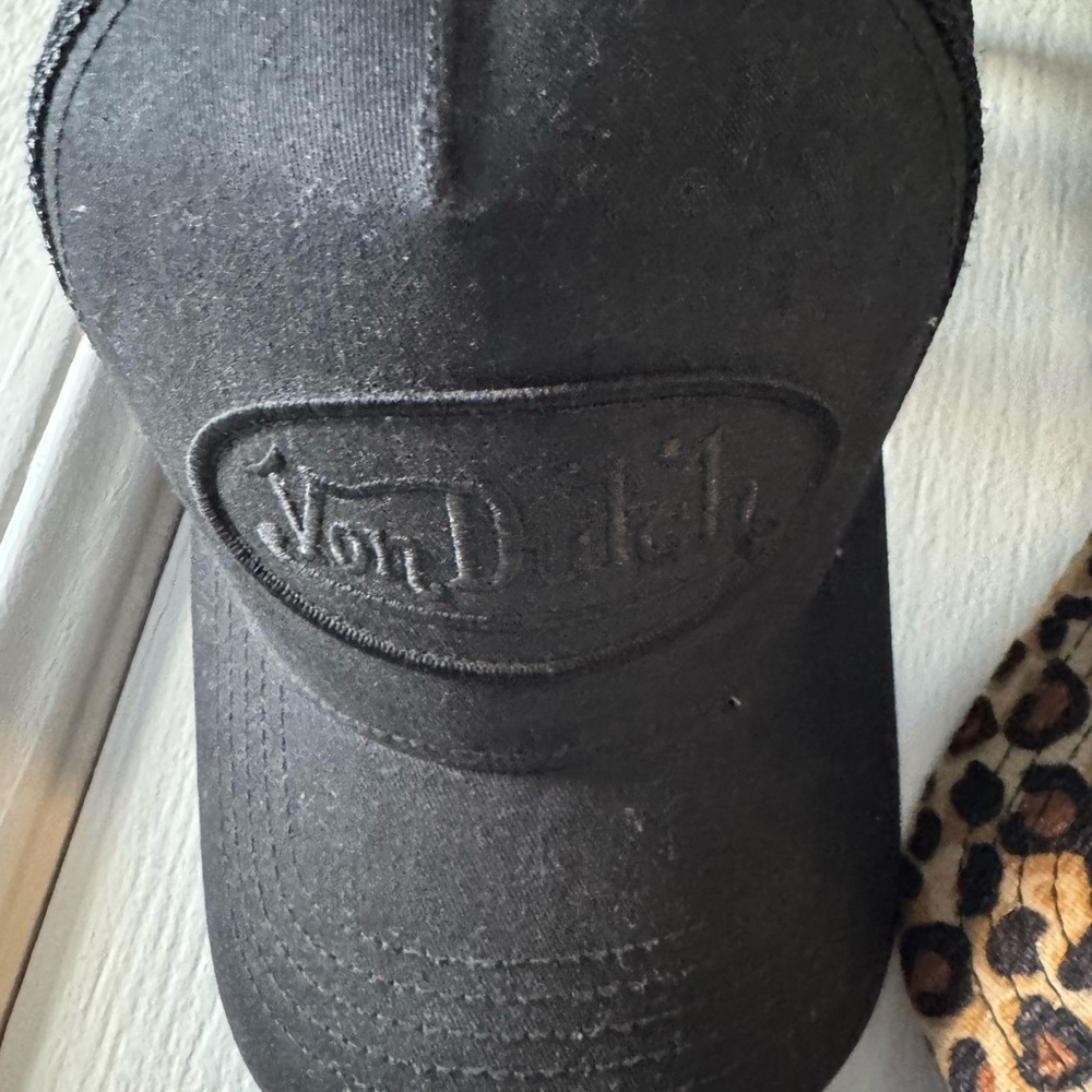 Von Dutch Black Logo Cap